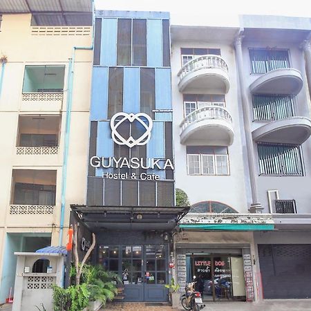 Oyo 421 Guyasuka Hostel & Cafe Bangkok Exterior photo